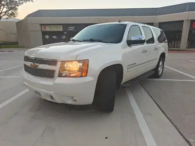 2014 CHEVROLET Suburban LTZ